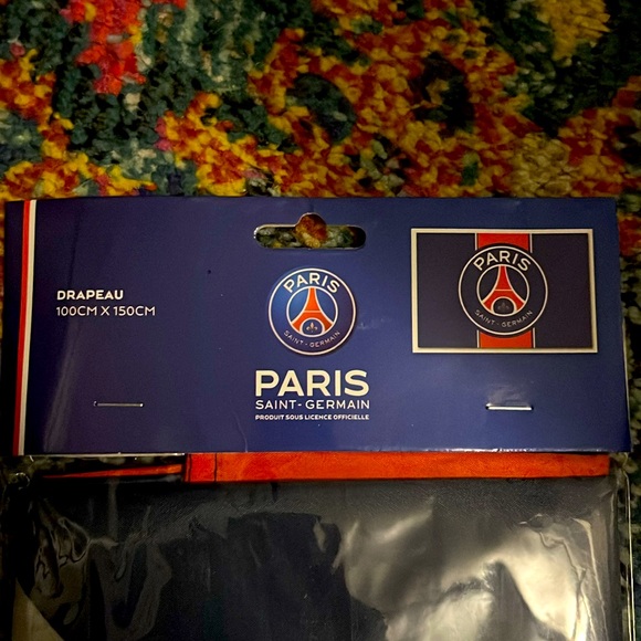 Paris Saint Germain Soccer Team flag - Picture 2 of 2